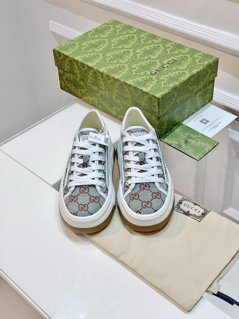 Gucci Sneakers